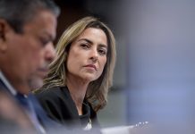 Soraya Thronicke recua de acordo e mantém pré-candidatura à reeleição