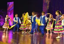 Espetáculo natalino encanta crianças e famílias na Morada dos Baís