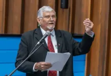 Zeca apresenta moção de aplauso a Lula em reconhecimento ao programa Minha Casa Minha Vida