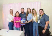 Prefeita Adriane Lopes entrega auxílio moradia para mulheres vítimas de violência