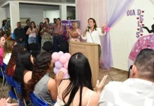 Adriane Lopes faz a entrega de mais de 300 certificados da Semu para mulheres em cursos de capacitação