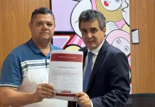 Landmark entrega relatório a moradores e reforça mobilização contra Centro POP ao lado de escola