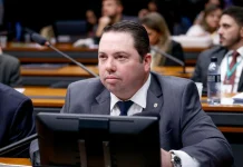 Rodolfo Nogueira quer acabar com tomadas em celas para dificultar uso de celulares