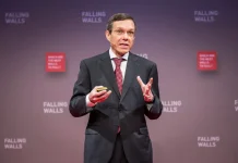 Professor de Harvard afirma: “alienígenas estão aqui”