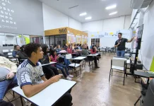 Sejuv oferece cursos gratuitos de Cílios Tufinhos e Inteligência Artificial
