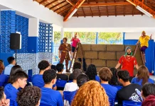 Ação leva saúde mental e valorização da vida para dentro da escola