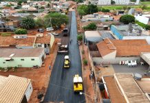 Sonho do asfalto se torna realidade para moradores do Jardim das Nações
